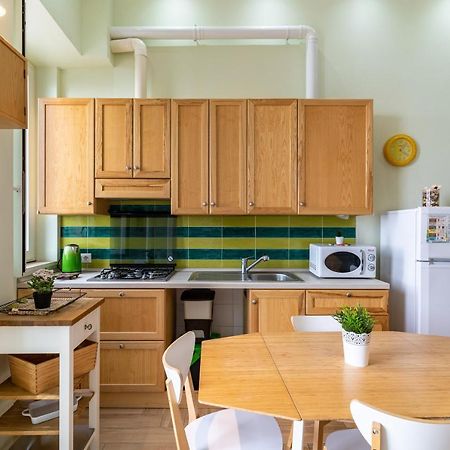 Giardini Naxos Lovely Flat In Front Of The Beach Bagian luar foto