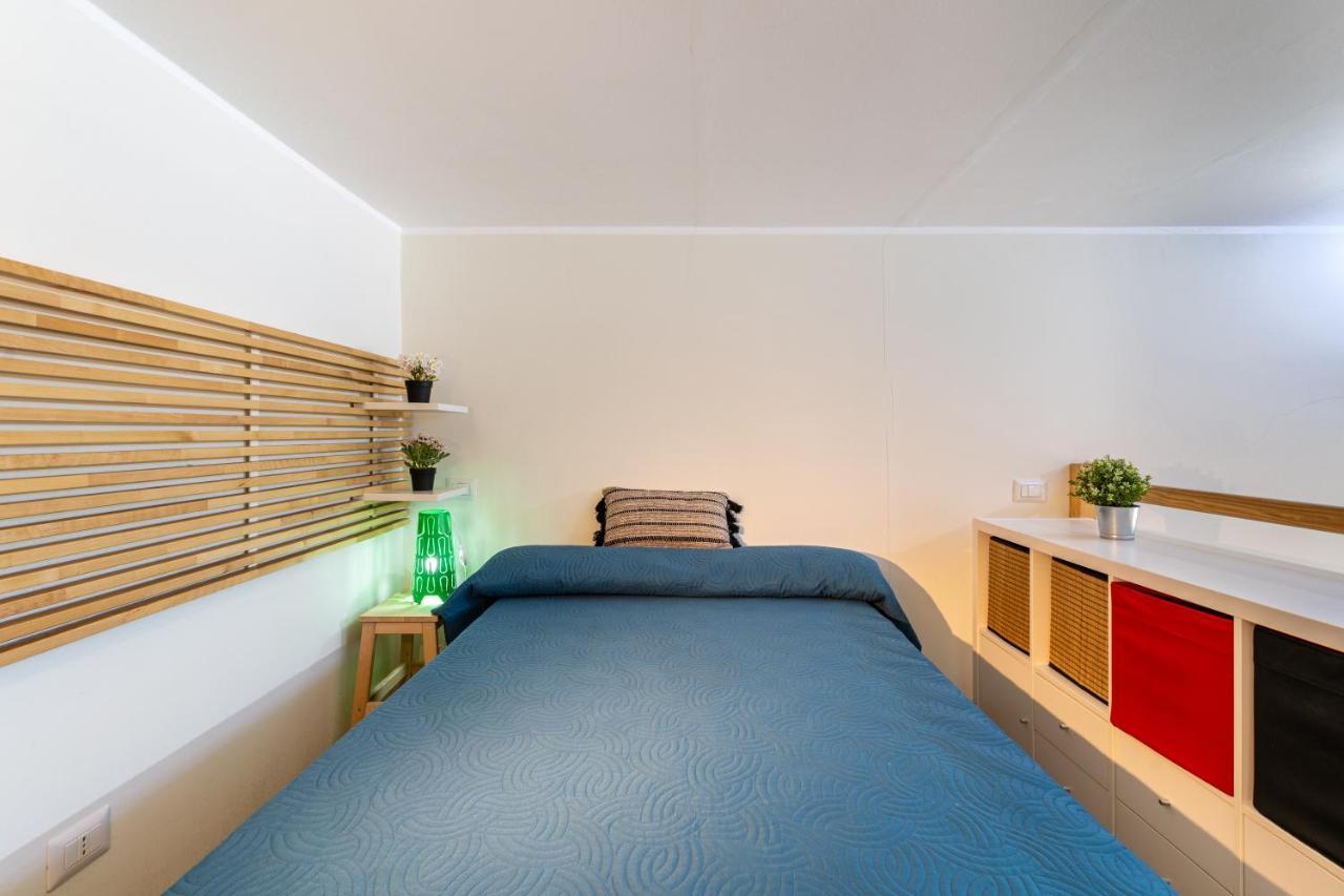 Giardini Naxos Lovely Flat In Front Of The Beach Bagian luar foto