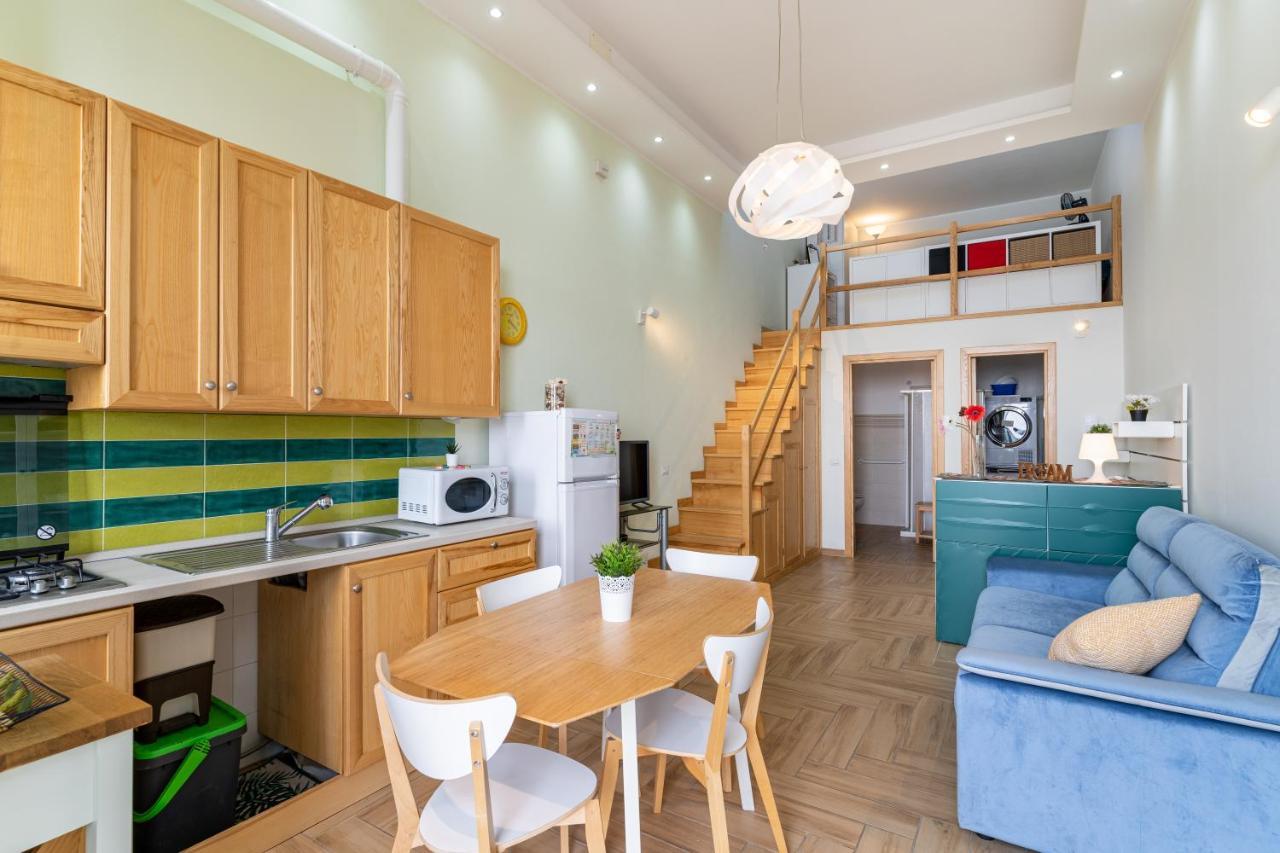 Giardini Naxos Lovely Flat In Front Of The Beach Bagian luar foto