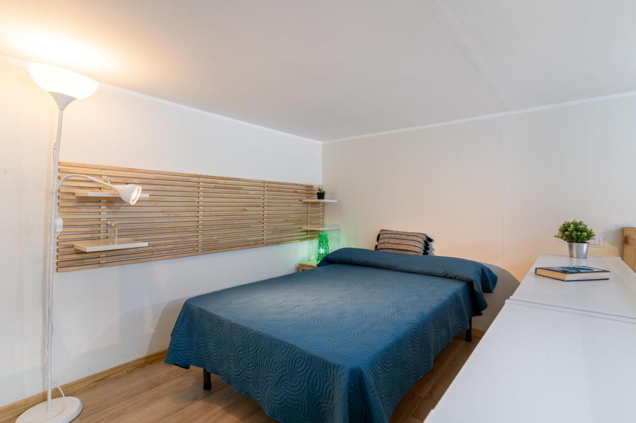 Giardini Naxos Lovely Flat In Front Of The Beach Bagian luar foto